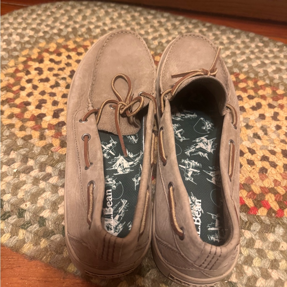 L. L. Bean Handsewn Leather Moccasins Size 14 like new - Picture 2 of 8